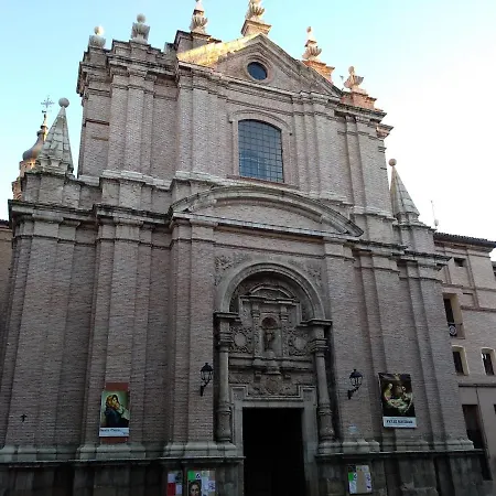 公寓 Ayub 卡拉塔尤德